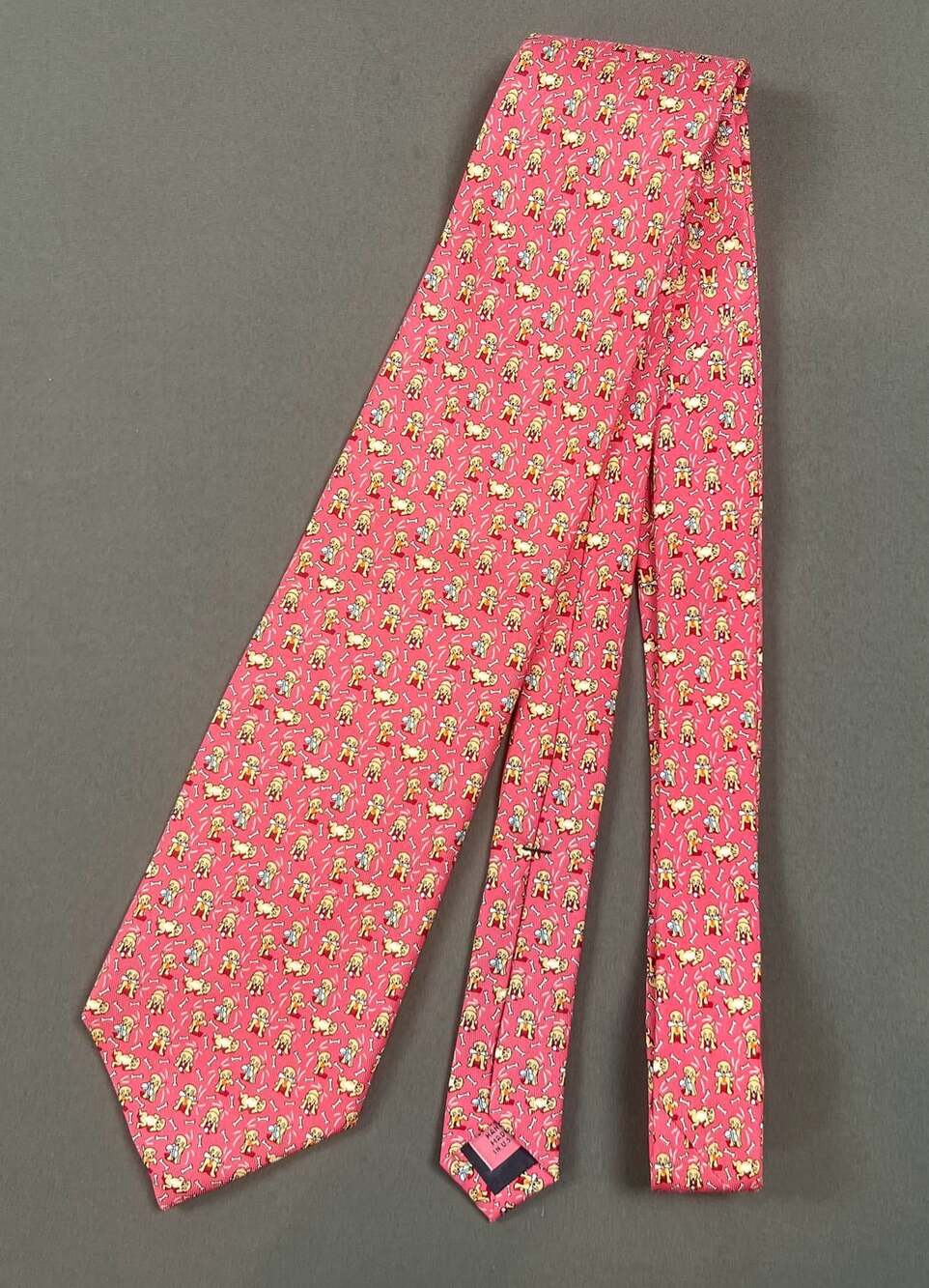 Vineyard Vines Silk Tie Martha’s Vineyard Golden Retriever Puppy Dog Print Pink